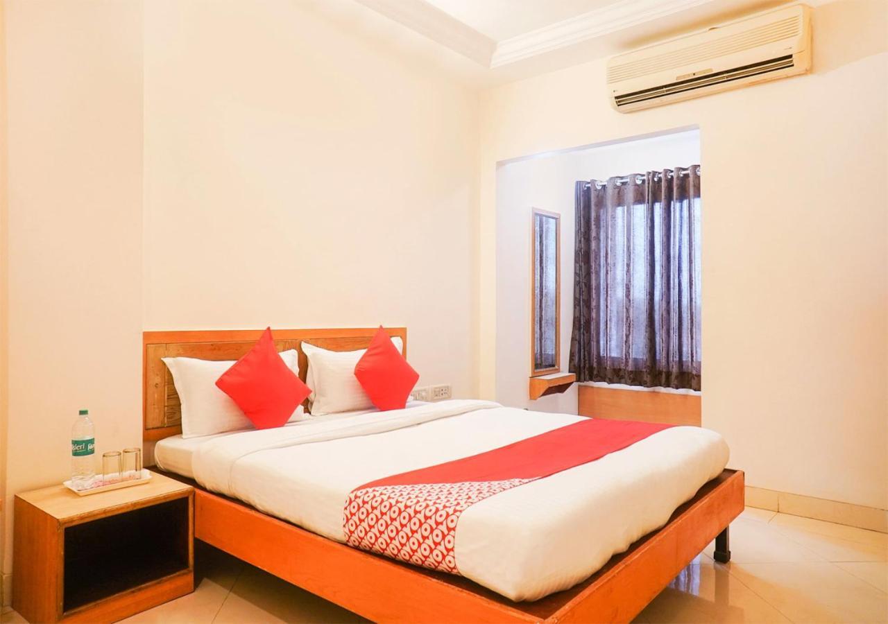 Hotel Wayfare Shirdi Buitenkant foto