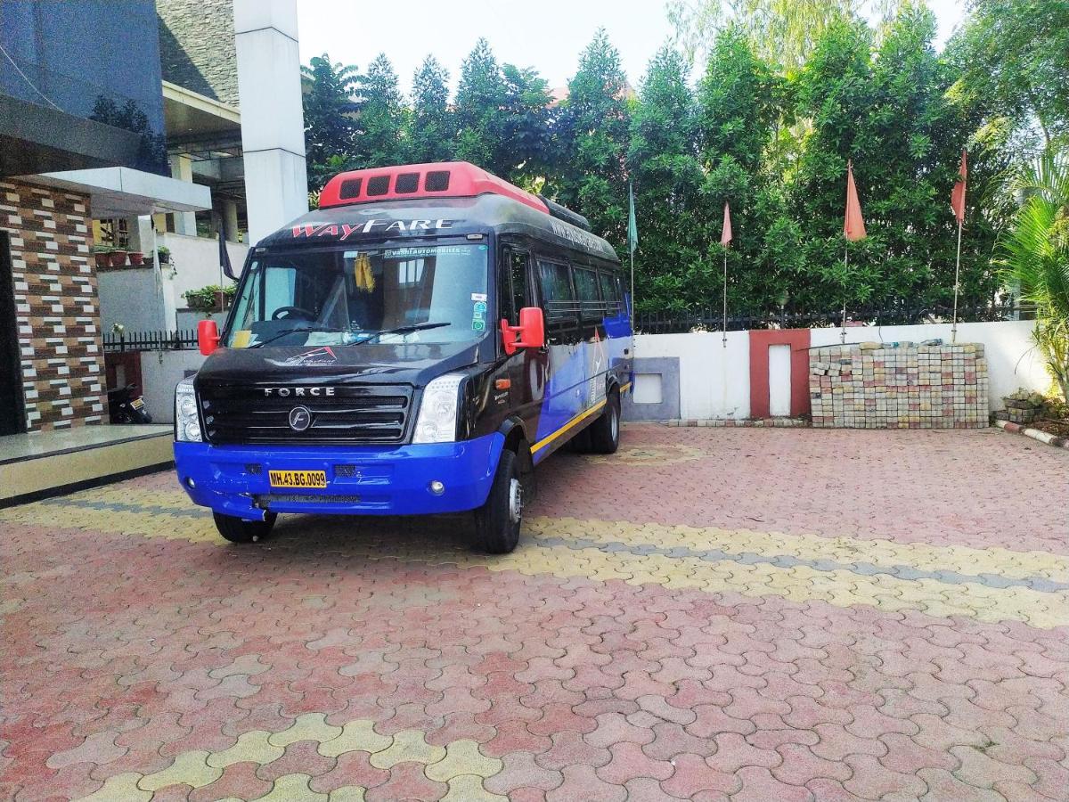 Hotel Wayfare Shirdi Buitenkant foto