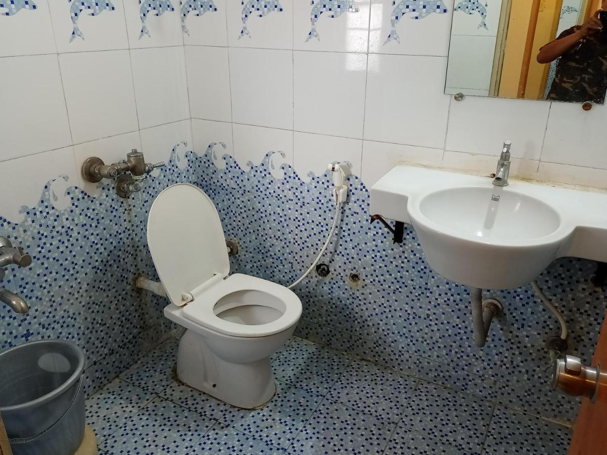 Hotel Wayfare Shirdi Buitenkant foto