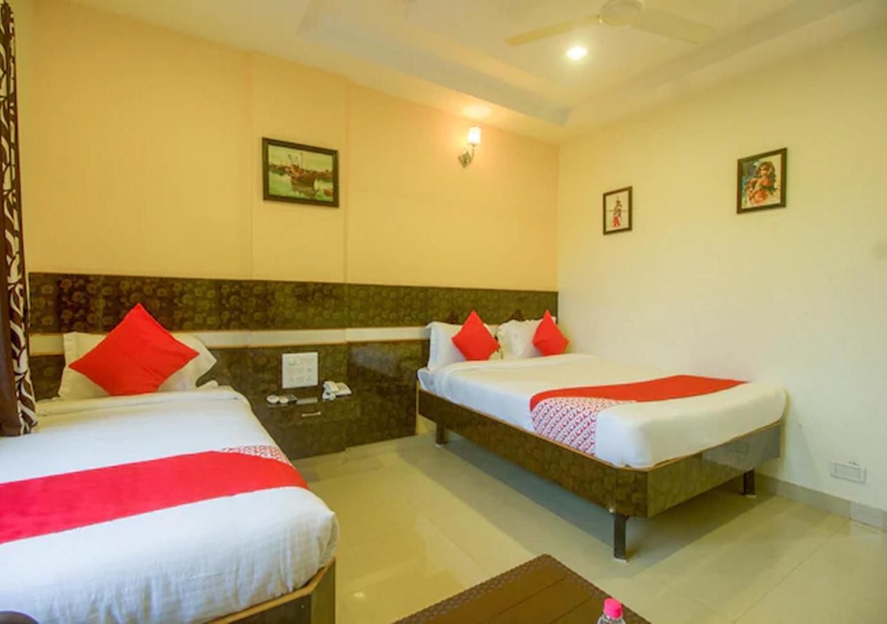 Hotel Wayfare Shirdi Buitenkant foto